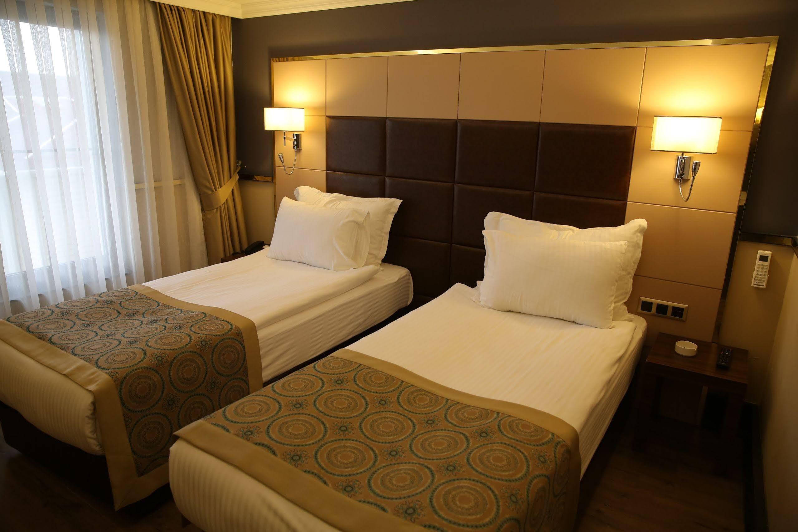 Mara Palace Hotel Fethiye Exteriör bild